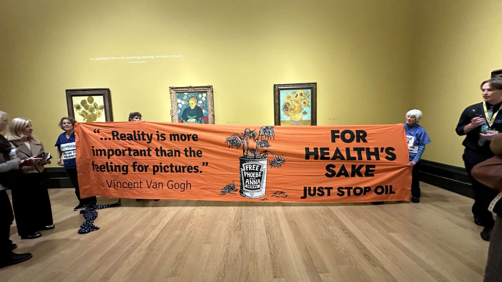 Health workers stand in solidarity with young people imprisoned for